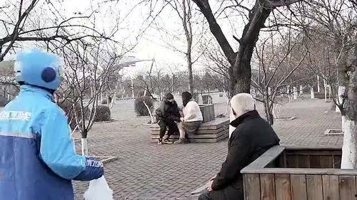 吃瓜群众看热闹美食